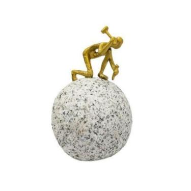 Imagem de Escultura Decorativa Homem Lapidando Pedra Impecavel Luxo - LUXdécor