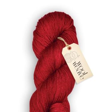 Imagem de Woolweave Fio de peso para dedilhados - fios de meia tingidos à mão, 75% lã de merino extrafina e 25% poliamida, 100 g de novelo, 438 jardas - fio vermelho leve, macio e durável
