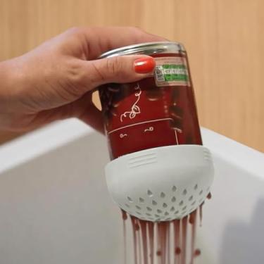 Imagem de 1 coador de lata de encaixe para uso na cozinha, pequenos escorredores e coadores que economizam espaço, dispositivo de cozinha multiuso, coador de lata de silicone (branco)