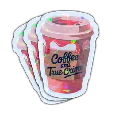 Imagem de 3 peças de adesivos de café e crimes verdadeiros engraçados Murder Thriller Podcast Lover Sticker Gift Fueled by Iced Coffee and True Crime Adesivos à prova d'água decalque de carro para laptop