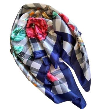 Imagem de Lenço Acetinado Quadrado 84 cm Xadrez com Flores - Pistache Acessórios