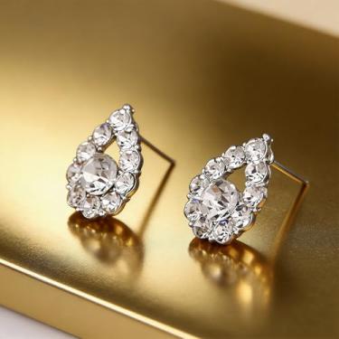 Imagem de Brincos femininos em formato de gota com design de diamante falso brilhante, fofos e exclusivos, adequados para o dia a dia e qualquer ocasião.