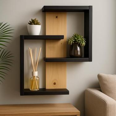 Imagem de Prateleira de Parede Estilo Industrial em Madeira 50x44cm | Flutuante Moderna | Sala Quarto Cozinha | Instalação Sem Furos | Minimalista | Decoração | Loft Hall – by Ateliê TH Wood Art