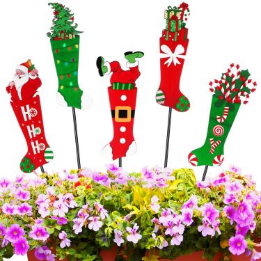 Imagem de Roowest Pacote com 5 placas decorativas de metal para quintal, 30,5 cm A, estacas de jardim de Natal, decorações ao ar livre, para Natal, casa, jardim, gramado, varanda, passarela, decoração de festas