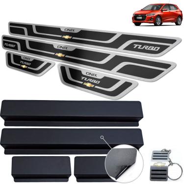 Imagem de Soleira Chevrolet Onix Turbo 2020 Preto Alto Relevo