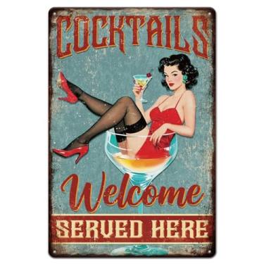 Imagem de GLOBLELAND Pin Up Cocktails Lady Metal Tin Sign 20 x 30 cm "Cocktails Welcome Served Here" Placa de pôster de parede para bar, lounge, casa, bar, coquetel, área de festa, homem, caverna, pátio, sala