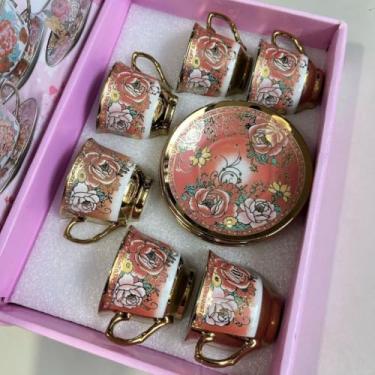 Imagem de Jogo 12 Peças: 6 Xícaras + 6 Pires de Porcelana Premium - Ideal para Café, Elegantes e Práticas para Residência e Bares (XÍCARA VERMELHA)