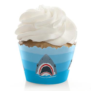 Imagem de Big Dot of Happiness Shark Zone – Decorações de festa de tubarão jawsome ou festa de aniversário – Embalagens de cupcake de festa – Conjunto de 12