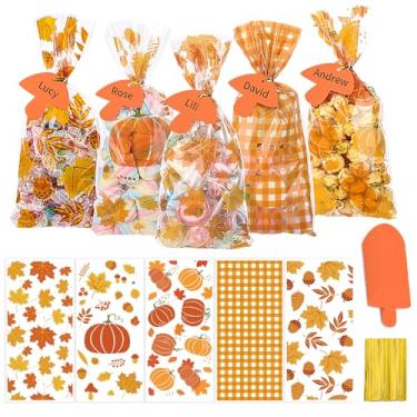 Imagem de 100 unidades de sacos de presente de outono de Ação de Graças com etiquetas de presente de plástico transparente folha de bordo abóbora doces sacos de presente com 100 laços torcidos para Dia de Ação