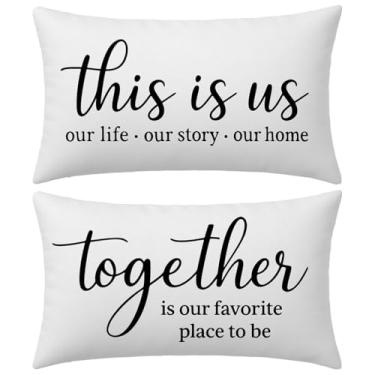 Imagem de HERHOME This is us/Together is Our Favorite Place to be Farmhouse Capas de almofada decorativas 12 x 20 conjunto de 2, capas de almofada creme ao ar livre para cama de casa sofá XHP-233-12