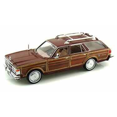 Imagem de 1979 Chrysler Lebaron Town & Country Wagon, Red with Woodie Siding Motormax 73331-1/24 Scale Diecast Model Car