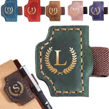 Imagem de Marcador de livro personalizado com suporte de caneta, marcador magnético de couro, 26 letras, presentes para amantes de livros, leitores, marcadores de livro de couro para homens e mulheres (verde, G