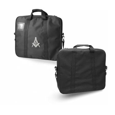 Imagem de MASONS & REENACTMENT HUB Capa para avental macio Codura – S.C.G. Bordado à máquina de fio prateado | Bolsa maçônica de imitação de couro com alça e bolso interno – Provincial