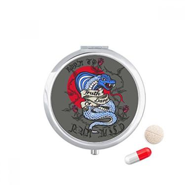 Imagem de Estojo de comprimidos de bolso com estampa de cobra de mordida de animal para viagem, caixa de armazenamento de medicamentos, dispensador de espelho para presente