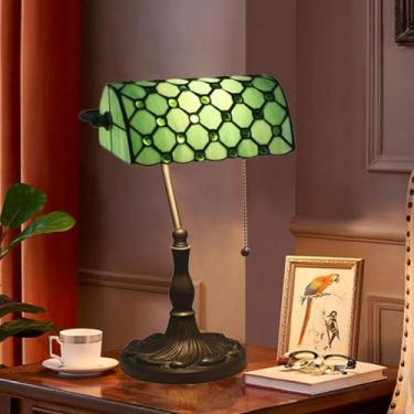 Imagem de Lâmpada De Mesa De Vidro Manchado Estilo Tiffany Banker 10 Polegadas Abajur De Cristal Vintage Lâmpada De Mesa Para Leitura Presente Feito à Mão De Trabalho, Presente Surpresa Azul, Green