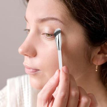 Imagem de Pincel corretivo, pincel de maquiagem angular sob os olhos, pincel de mistura facial de precisão de base pequena, corretivo 193