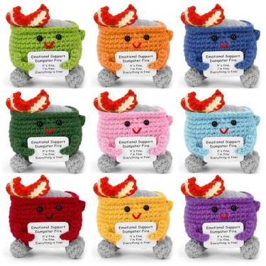 Imagem de Brinquedo feito à mão, Emotional Support Dumpster Fire, 9 unidades - M