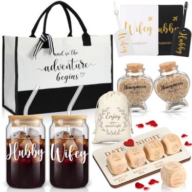 Imagem de Sunnychicc 16 peças de presentes de casamento para casal, presentes de lua de mel, chá de panela, lembrancinhas de noivado com dados de vidro para encontros noturnos, porta-passaporte, etiquetas de