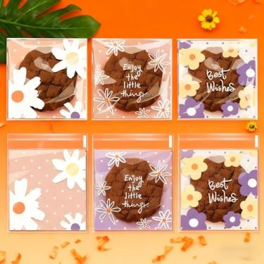 Imagem de 100 sacos de doces de 12,7 x 10 cm - celofane autoadesivo | Para doces, donuts, chocolate e biscoitos | 3 designs de flores | Perfeito para lembrancinhas de festas de fim de ano e embalagem de