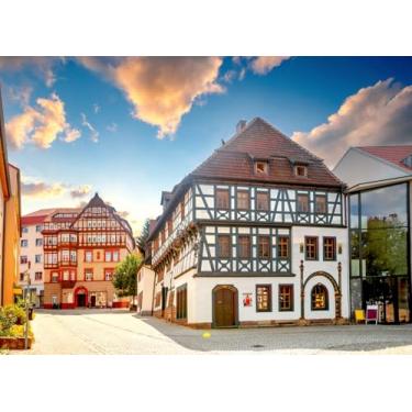 Imagem de SADFA Pano de fundo de vila medieval alemã 3 x 2,4 m com moldura de madeira Martinho Lutero, fundos de edifícios históricos, tema de viagem europeu, adereços para sessão de fotos