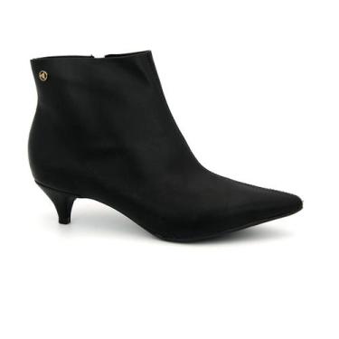Imagem de Bota Feminina Via Uno 139035 Bico Fino Cano Curto Casual Salto, 37, Pr
