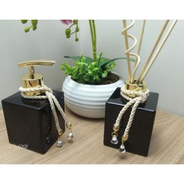 Imagem de Kit Lavabo Aromatizador Porta Sabonete Líquido Dispenser Organizador Banheiro Kit Difusor e Saboneteira Vidro 250ml (Preto e Dourado)