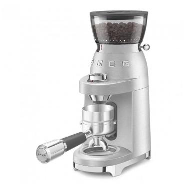 Imagem de Moedor de café elétrico Smeg inox para espresso com mós cônicas em inox, 30 ajustes de moagem e funil 250g, 110V