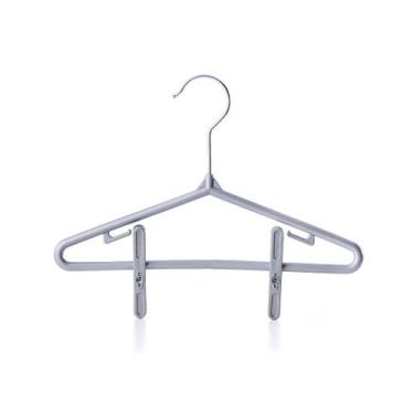 Imagem de Cabide bebê c/presilhas 27-5 cm - 1024 - IOPLAST, Prata, 250 peças