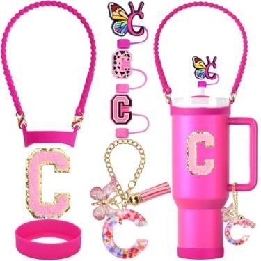 Imagem de ZYBIDEAL Conjunto de acessórios para Stanley Cup, capa de canudo com letra de 0,4 polegadas, alça de garrafa de silicone, bota para Stanley 30 e 1,134 g, pingente inicial e adesivo (letra C, rosa)