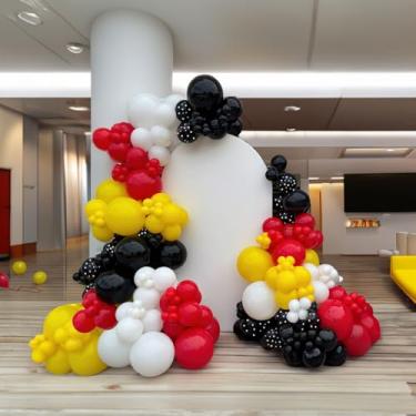 Imagem de Cartoon Mouse Balloon Garland Kit 157pcs Black Red Yellow White balloons with Foil Starburst Cute polka dot balloons for kid Cartoon TV Video Game theme Racing car Birthday Decorations