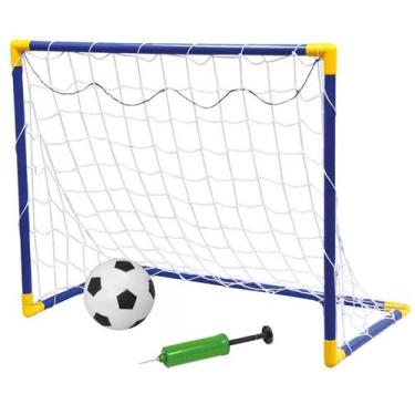 Imagem de Chute a gol com trave, bola de futebol e bomba de ar - GALA
