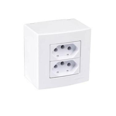Imagem de Caixa De Sobrepor 2 Tomadas 2p+t 3 Pinos 20a 75x75mm Branco com Suport