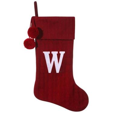 Imagem de Pxniy Meia de Natal personalizada de 48 cm - tricô bordô com monograma bordado e pompons, cabide de lareira familiar para decoração de férias, letra W bordô