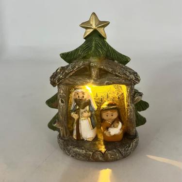 Imagem de PRESEPIO SAGRADA FAMILIA C/ LED 13CM FST