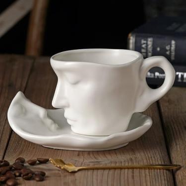 Imagem de ZUOLUO Caneca de café de cerâmica de rosto humano, 250 g/260 ml, xícara de café beijando com pires, colher de café, xícara de chá, leite latte, expresso, suco, cappuccino, bebida, chá gelado, copos de