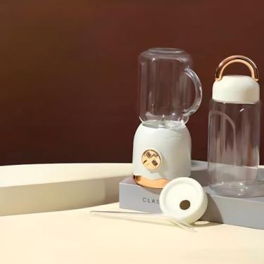 Imagem de Mini Liquidificador Portátil, 500ml, Branco, 6 Lâminas de Aço Inox, USB Recarregável, 50W, com 2 Copos e Tampa, Ideal para Academia e Viagens