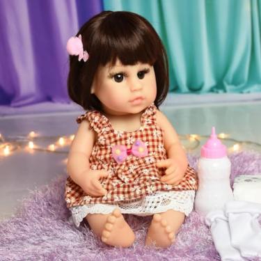 Imagem de Sweetie Reborn Bebê Reborn Realista com Função Xixi Cabelo Kanekalon Vestido Xadrez 38cm com Acessórios 3+Anos