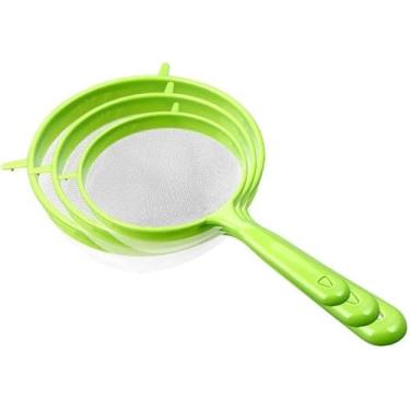 Imagem de Um conjunto de 3 peças de peneira de farinha verde com cabo longo, coador de pó de coador de farinha de plástico suspenso filtro de malha fina filtro de café coador de chá, coadores e coadores de