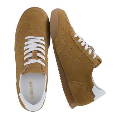 Imagem de CUSHIONAIRE Tick Tock Tênis feminino casual com cadarço | Tênis de caminhada inspirado em retrô com sola de borracha e suporte de arco acolchoado | Tênis leve de cano baixo para uso diário, Castanho