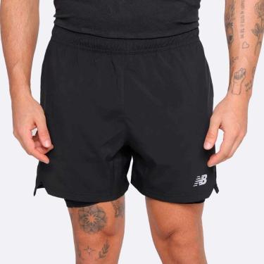 Imagem de Bermuda Masculina New Balance Accelerate 2 em 1 Preto