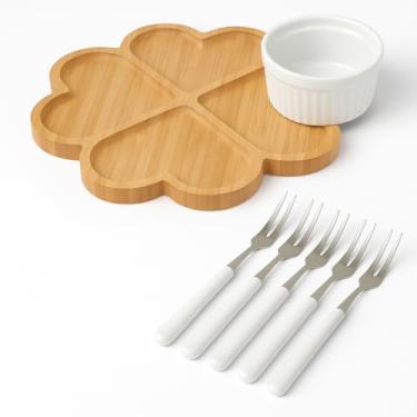 Imagem de Kit Petisqueira - Opções: Apenas Tábua, Tábua+Garfos ou Completo (c/Ramequim) - Bandeja Bambu 29cm(Kit Completo Coração 29cm)