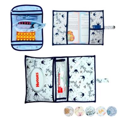 Imagem de Necessaire Porta Remédios Portátil + Porta Fraldas, lenço Umedecido e Pomada + Porta Caderneta de Vacinação Para Bebê(MEU PRÍNCIPE MARINHO)