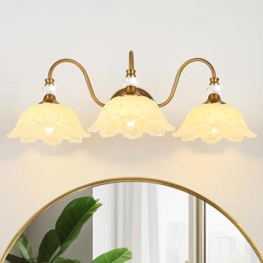 Imagem de sunkryster Luminária vintage para banheiro, luminária com acabamento em latão fosco de 3 luzes com persianas de vidro amarelo floral, arandela de parede retrô para banheiro, penteadeira