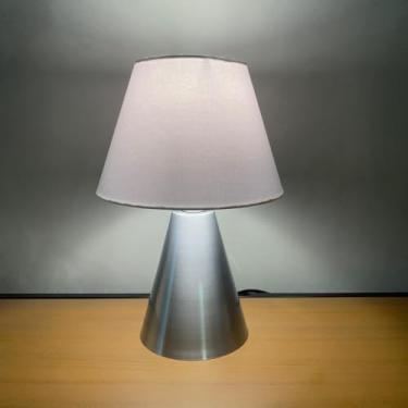 Imagem de Abajur Luminária De Mesa Clássica Cone Escovado Com Cúpula algodão Branca Para Decoração Casa e Sala, Escritório, Quarto e Cabeceira Cama
