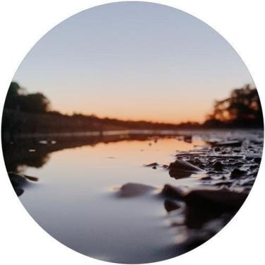 Imagem de Capa De Estepe Ecosport Reflexo Água