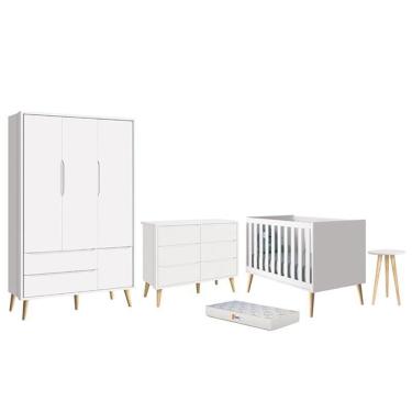Imagem de Dormitório Infantil Theo 3 Portas, Cômoda 6 Gavetas, Berço, Mesa de Canto com Pés Madeira Natural e Colchão - Reller Móveis Branco Fosco
