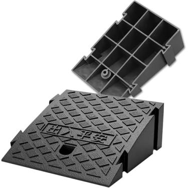 Imagem de MOMOBC Rampa de freio Rampa de entrada de automóveis de plástico leve para cadeiras de rodas, bicicletas, motocicletas, escadas de animais de estimação, almofada de inclinação (preto, 25 x 27 x 13 cm