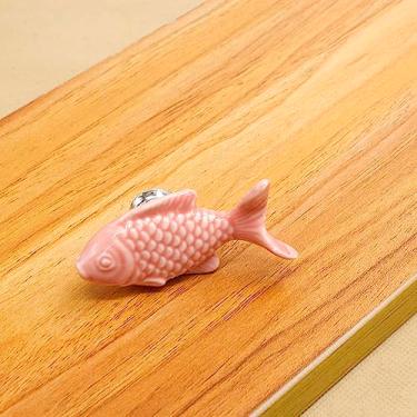 Imagem de Puxadores de cerâmica em forma de peixe de gaveta para armário de cozinha com alças de armário maçanetas ferragens para móveis, rosa