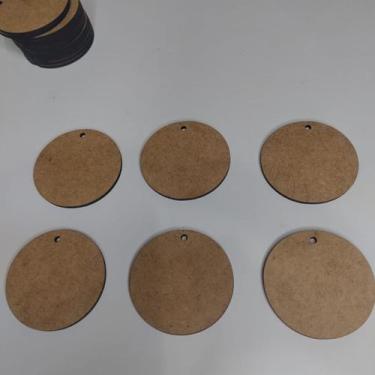 Imagem de 100 Apliques Bolacha Mdf 5cm P/arte/base/chaveiro/tag 1 Furo - Loja Bé