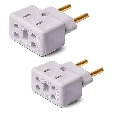 Imagem de KIT 2 ADAPTADORES BIVOLT 10A / 20A BOB ESPONJA, IDEAL PARA SEU DIA A DIA, PARA USAR EM QUALQUER APARELHO ELETRICO